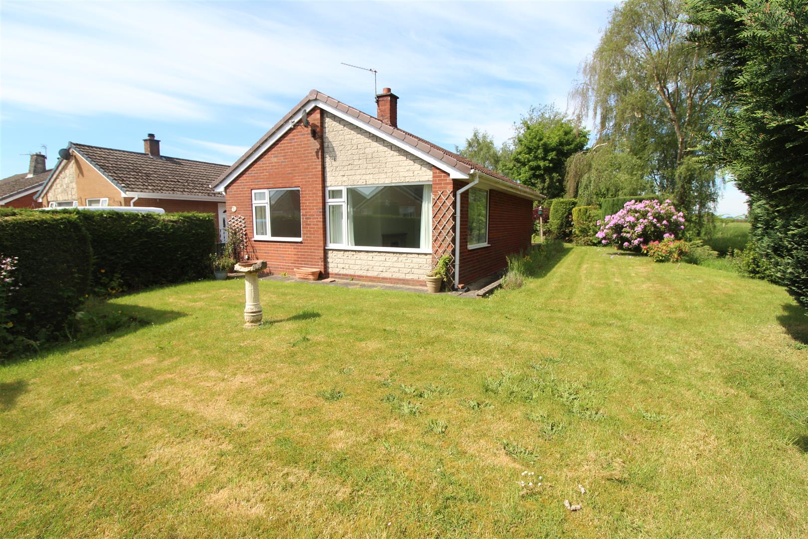 8 Brook Drive, Wem, SY4 5HQ SSTC Monks